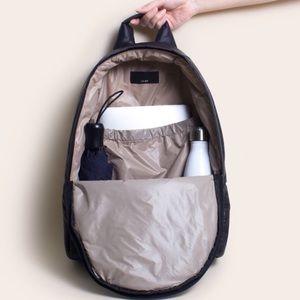 caraa stratus backpack